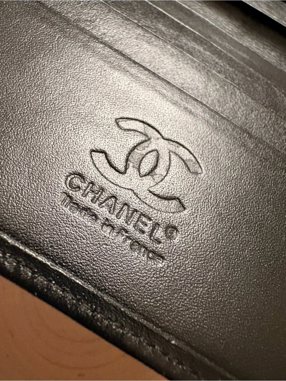 CHANEL Black Quilted CC Logo Card Holder